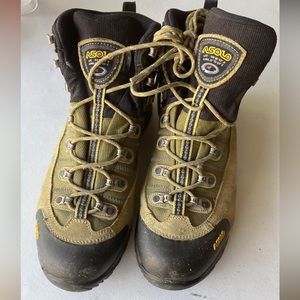 Asolo mens hiking boots size 12